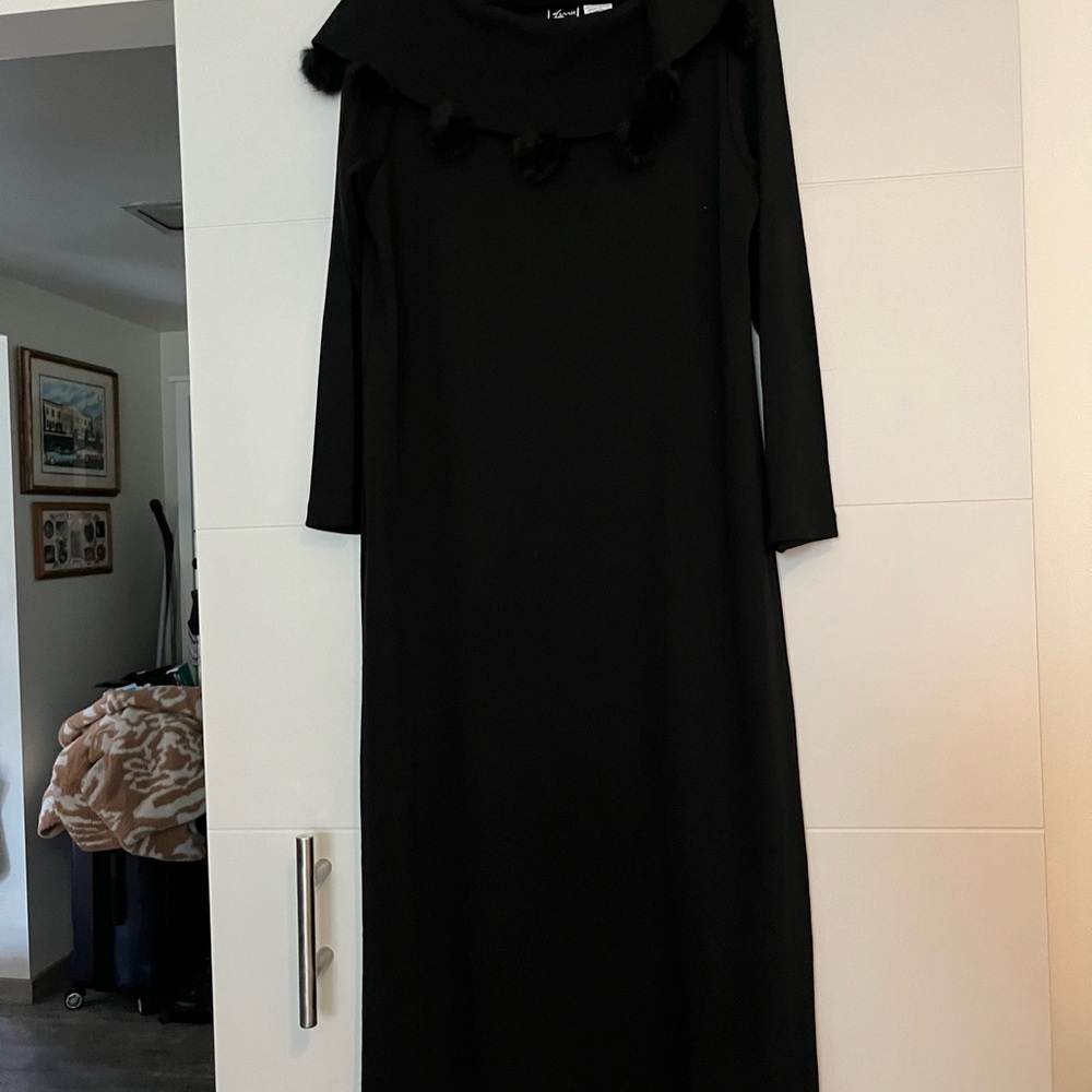 Chic Long Sleeve Black Dress